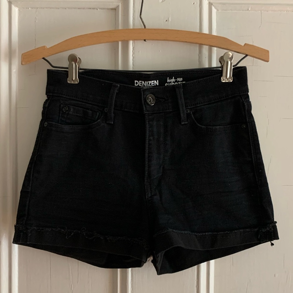 Levi’s shorts